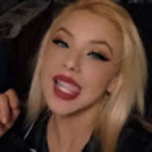 Meet your Posher, Gloria